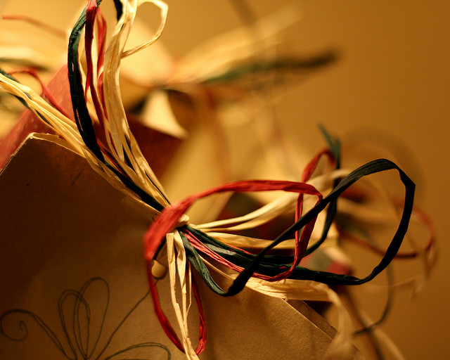 Multicultural and Language-Learning Gifts: Our Top Tips for Holiday Gift-Giving